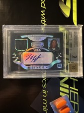 2007 Bowman Sterling Marshawn Lynch Rookie Relics-Au.Black Ref /10