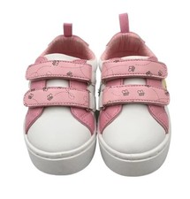 Winnie The Pooh Baby Sneaker Ground Up  Size 2