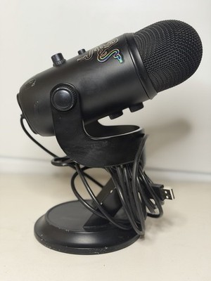 Blue Yeti Black USB Condenser Microphone w/ Stand, Mute, Gain, Headphone Jack