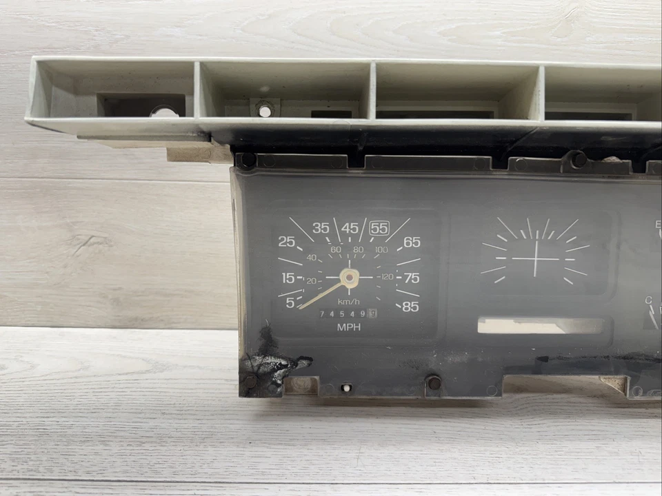 80-86 Ford F150-250-350 Speedometer Instrument Gauge Cluster Truck 74k - Image 2 of 4