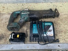 Makita XRJ05 18V Cordless Reciprocating Saw, 4ah Battery, Charger