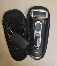 Braun Series 5 Electric Shaver for Men Wet & Dry Rechargeable Type: 5768 