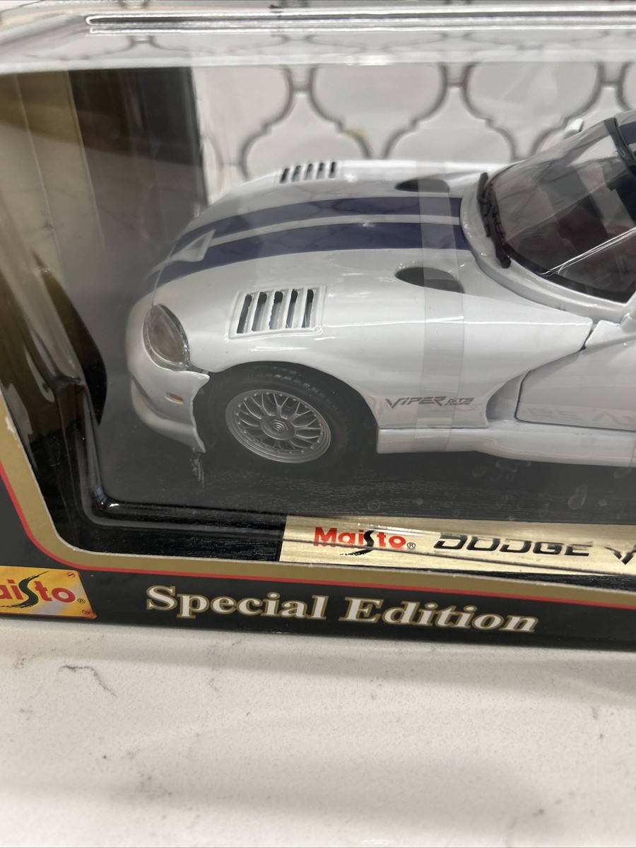【未組立】希少 maisto マイスト 1/24ダッジバイパーGT2 Amazon | DODGE ViPER GT2 MAISTO 1/24スケール ダッジバイパー