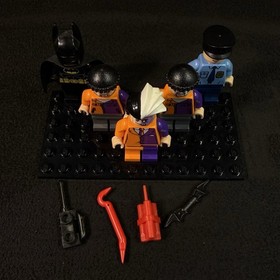 LEGO Super Heroes 6864 Batmobile and the Two-Face Chase Minifigure Lot 2 Face