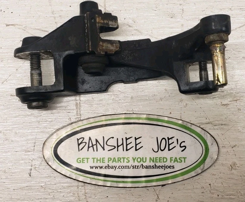 Soporte pinza delantera izquierda Honda Goldwing GL1500A 1989 #45110-MN5-006 Foto 3 de 4