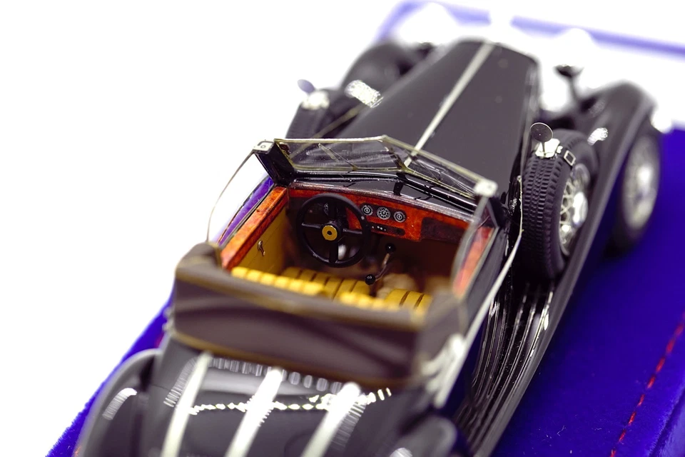 LOOKSMART 1/43 - Horch 930 V Roadster 1939 - Image 4 of 4