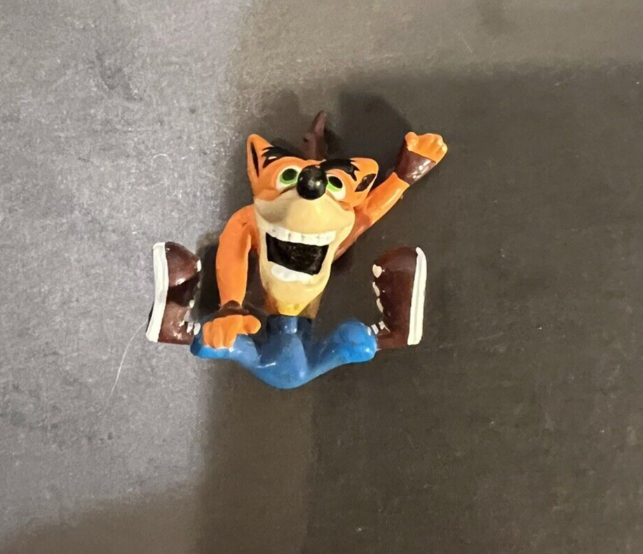 Vintage Mini Crash Bandicoot  1” Toy Vinyl PVC Figurine Figure Jumping Sitting