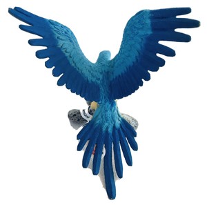 schleich macaw