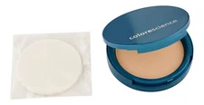 ColoreScience Natural Finish Pressed Foundation SPF20 12g Light Ivory.