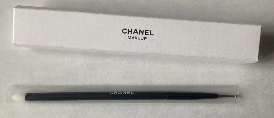 CHANEL PINCEAU - Photo 1/1