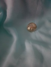 Costume jewellery . Gold plated brooch.A quick buy.