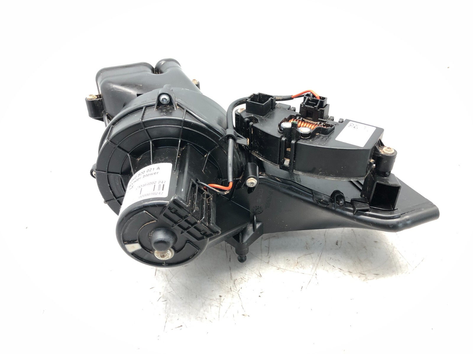 2014-2018 BENTLEY FLYING SPUR HVAC AC AIR BOOSTER BLOWER MOTOR W/ RESISTOR OEM.