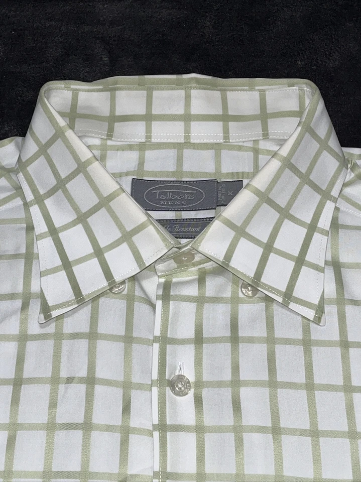 Talbots Men’s Wrinkle Resistant Dress Shirt Size M Long Sleeve - Image 4 of 4