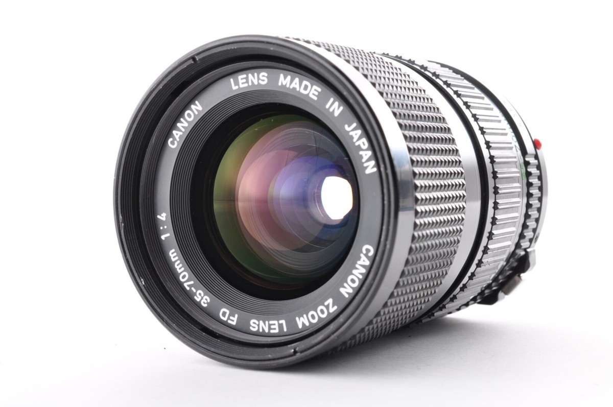 キヤノン　AE-1 FD 35-70 1:4 Canon AE-1 Silver / Lens New FD 35-70mm f/4 Excellent+3 SLR