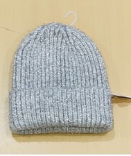 Old Navy NWT Shimmery Winter Ladies Beanie Knit Hat One Size Color :Silver