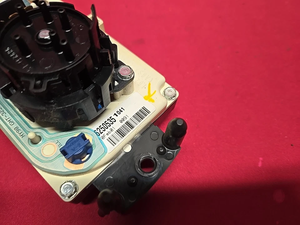 Chevrolet GMC Oldsmobile 1999-2005 unidad de control de clima climatización con aire acondicionado 16250535 Foto 4 de 4