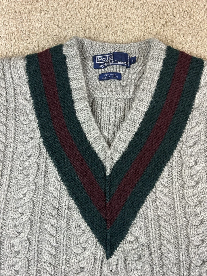 COLETE SUÉTER TÊNIS CRÍQUETE GOLA V POLO 100% LÃ MALHA CABO RALPH LAUREN TAMANHO G - Imagem 4 de 4