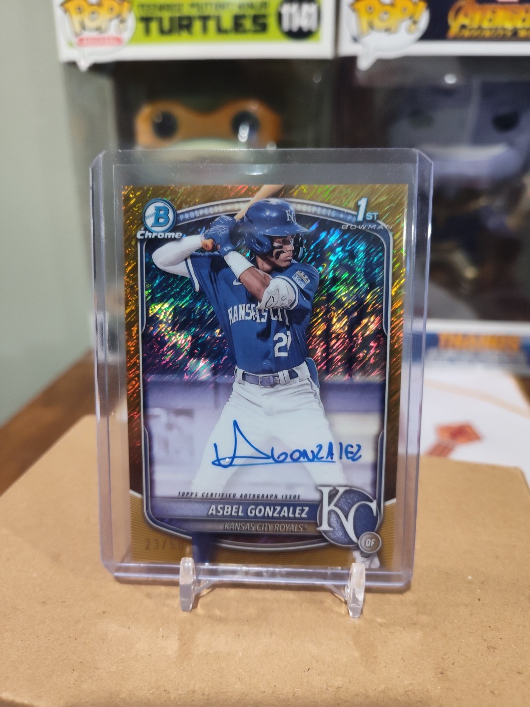 2025 Bowman Chrome Asbel Gonzalez 1st Gold Shimmer Refractor Auto #d /50 🔥