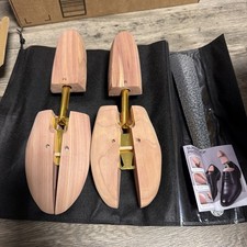 Eachway premium aromatic cedar shoe trees / shoe stretchers US Size 9.5-12.5