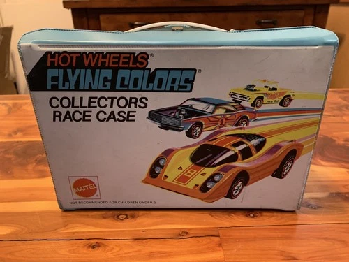 Hot Wheels Vintage Redline Flying Colors Collector's Race Case 24 Car USA 1974