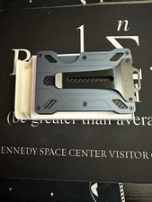 Men  s Slim Aluminum RFID Wallet- 15 Card Capacity With Easy Access ID Pocket