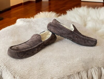 UGG Ascott 5775 Men s Espresso Suede Leather Sheep Shearling Lined Slippers 13