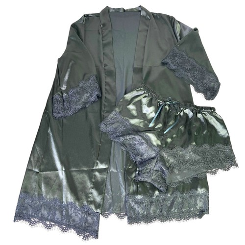 Boutique Black Lace Trim Robe
