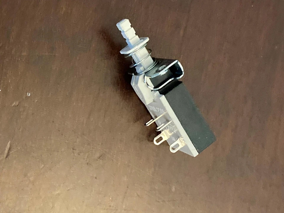 Commodore 1084 1901 Replacement Power Switch Magnavox 8CM515 Philips CM8833 + - Image 2 of 4