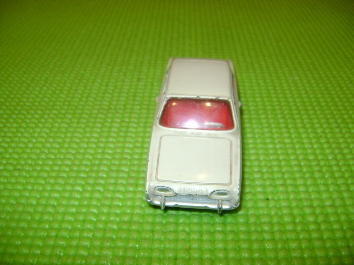 Dinky Toys France N°559 – Ford Taunus 17M Variante Rare En Boîte
