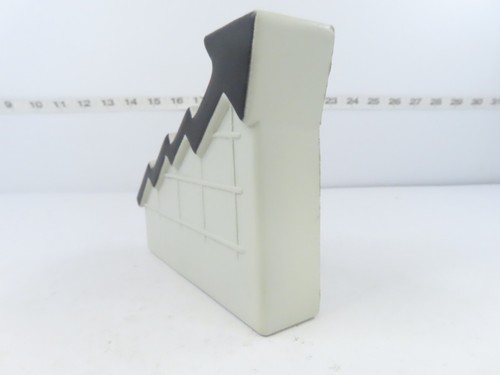 DECORATION FOAM RISING ARROW CHART GRAPH DECOR OFFICE DESK ORNAMENT 4.5" x 4" - Picture 4 of 4
