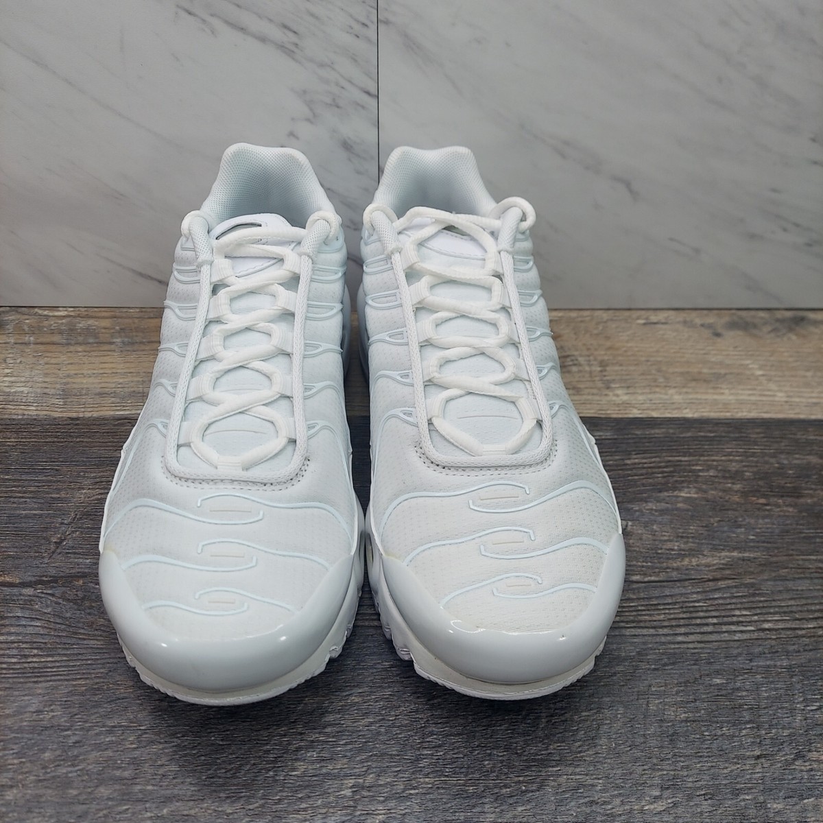 Nike Air Max Plus GS Shoes Triple White CW7044-100 Youth
