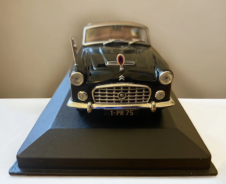 Citroen 15 CV 1/43 Diecast Car Atlas Presidential CHAPRON 1956 - USA Seller - Image 2 of 4
