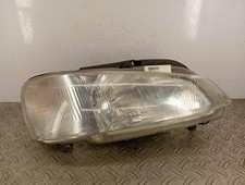 Feu avant (phare) Peugeot 106