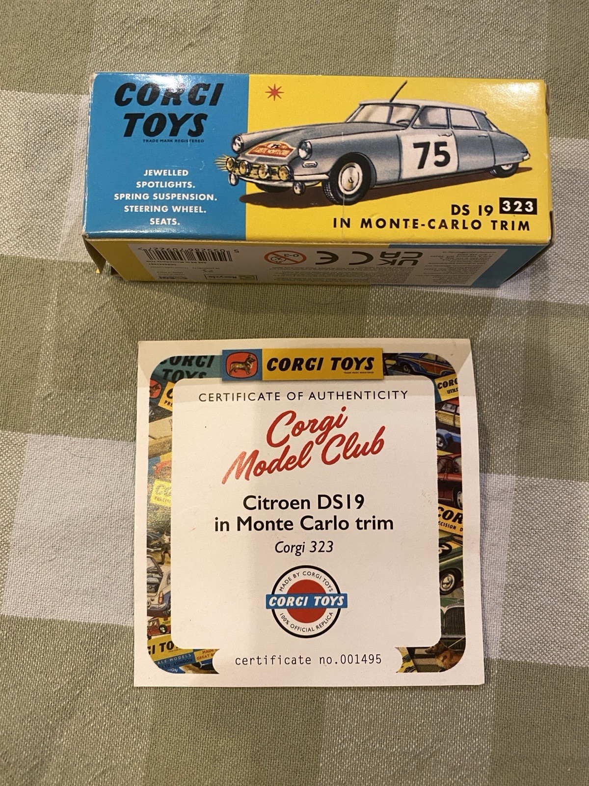 Miniature Corgi 1/43 - Citroën DS 19 Monte Carlo 1965 #75 - Réédition - Bleue