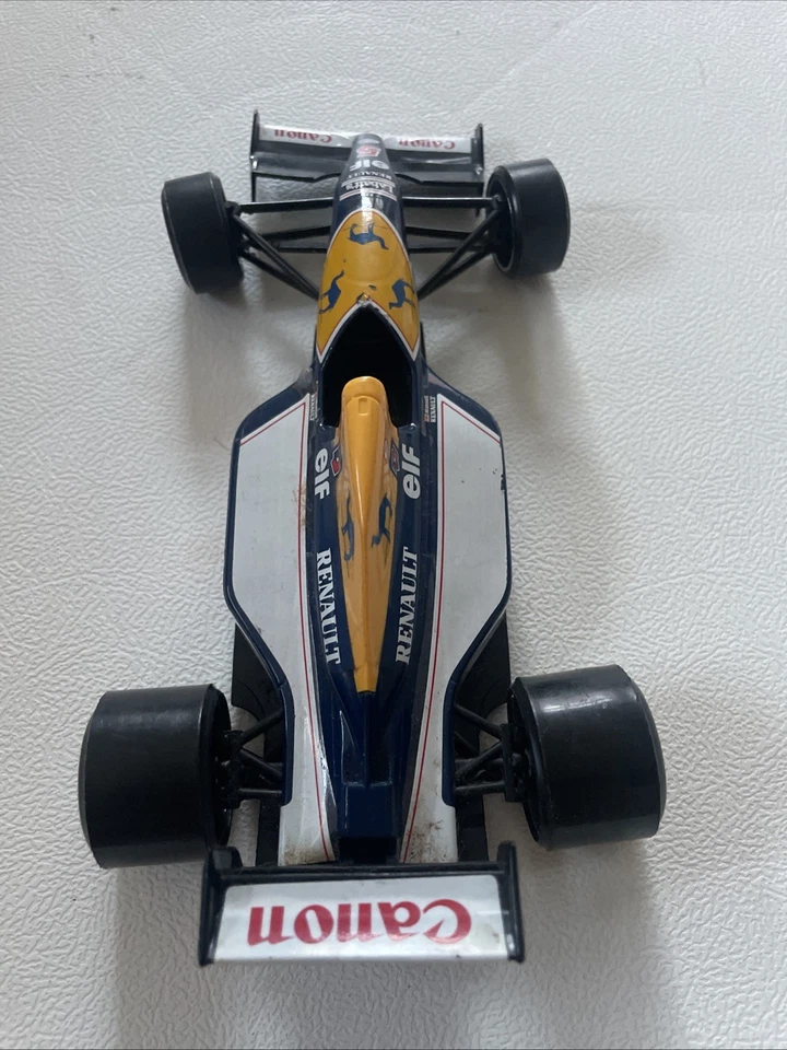 Coche de carreras de Fórmula 1 Williams Fw 14 Foto 4 de 4