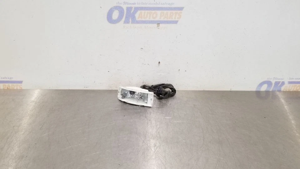 83 MAZDA RX-7 FB LÁMPARA DE ESTACIONAMIENTO INTERMITENTE PASAJERO DERECHO Foto 2 de 4