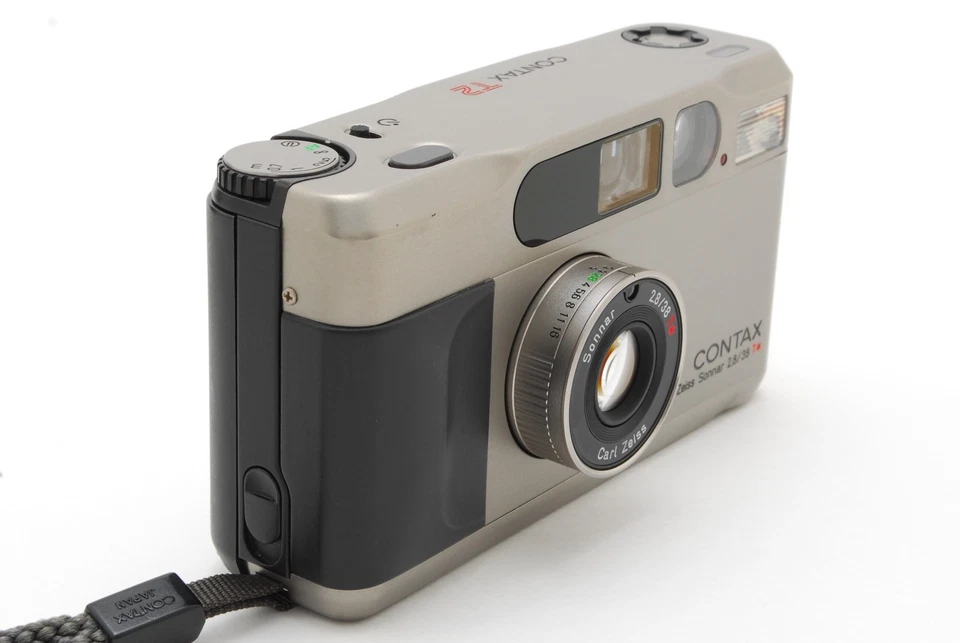 [ Near MINT in Box ] Contax T2 Titan Silver 35mm Point & Shoot Film Camera JAPAN - Image 4 of 4