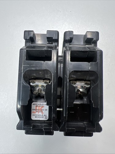 Hom215 2 Pole 15 Amp 120240v Ac Type Hom Plug In Circuit Breaker Ebay 