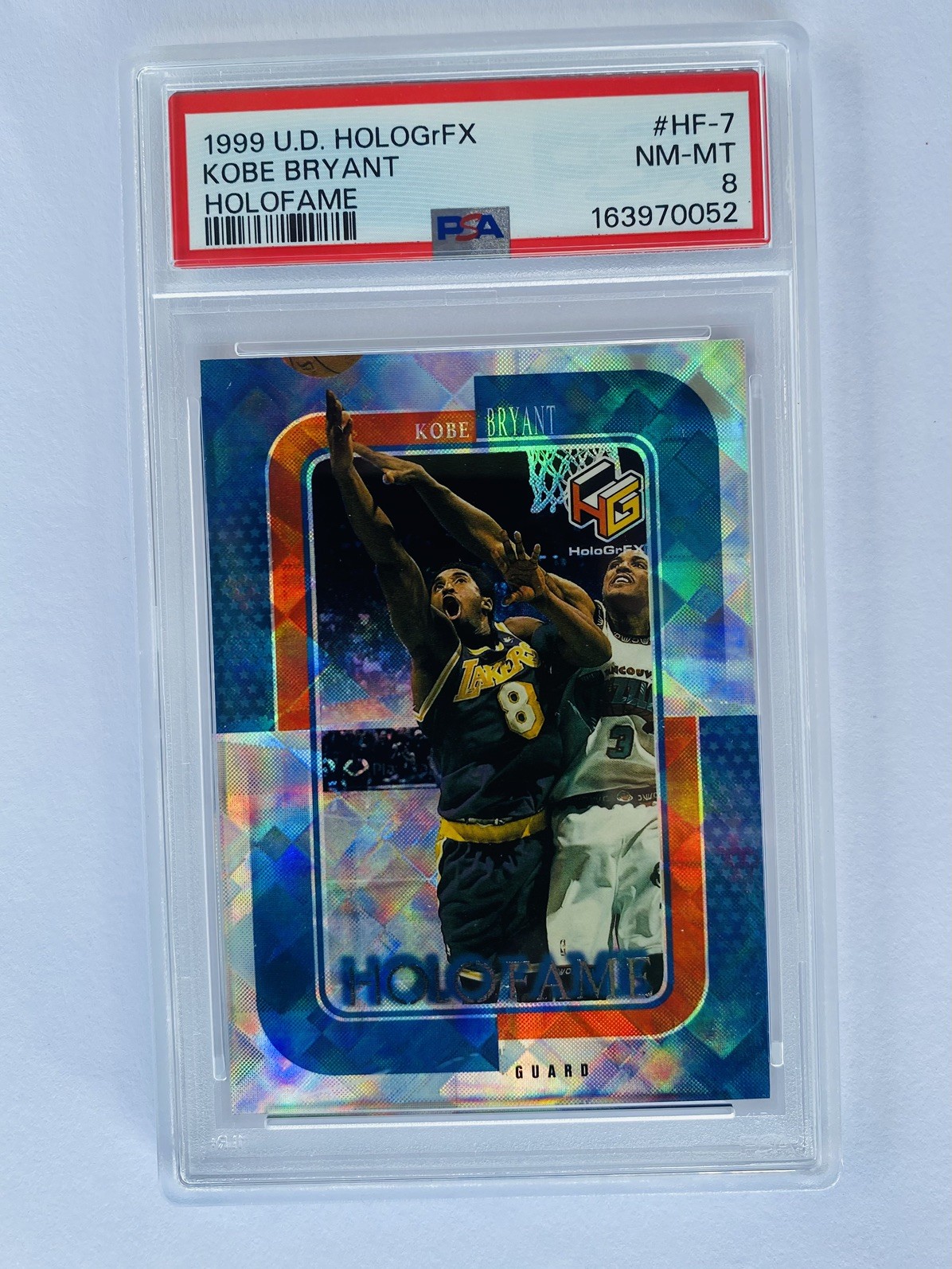 1999-00 Upper Deck HoloGrFX Holofame #HF-7 Kobe Bryant PSA 8 Lakers