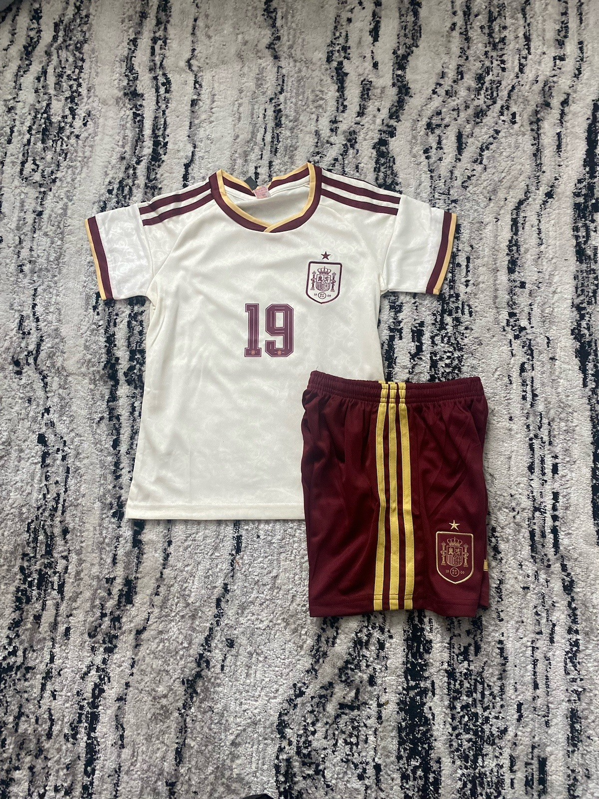 España kids Away uniforms 2026
