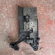 (2017) VW GOLF R MK7 7.5 BATTERY BRACKET + HOLDER CLAMP 5Q0915321J 5Q0803219C