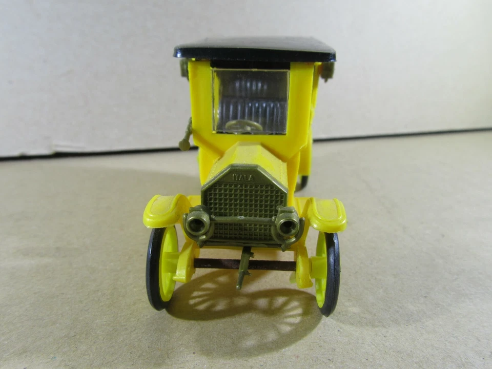 280S Politoys APS Plastica 104 Italia Itala Palombella 35/45 Hp 1909 Giallo 1:45 - Immagine 2 di 4