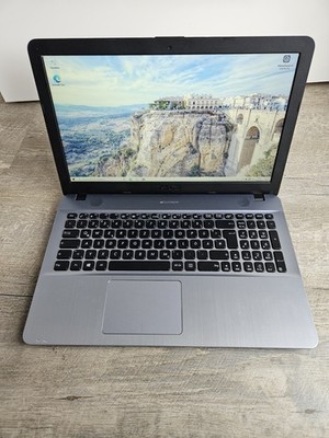 Laptop ASUS X541 15,6 Zoll Intel i5, 8GBram, Nvidia GeForce 2GB / Funktioniert