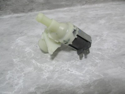 BEKO DISHWASHER INLET VALVE 3 3/8 X 2 5/8 PART # DUT25401B