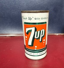 Lata de refresco de banco de tapa plana verde metálico de la década de 1950 7up Research Corp St Louis