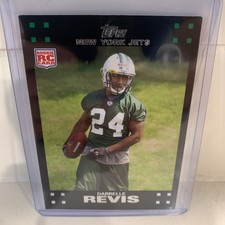 DARRELLE REVIS 2007 TOPPS ROOKIE CARD, NEW YORK JETS. rookie card picture