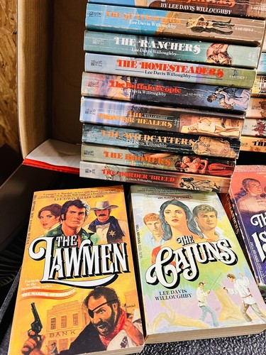 Willoughby PB Lot Of 56 Making of America & Women who Won the West, Lee Davis - Picture 7 of 21