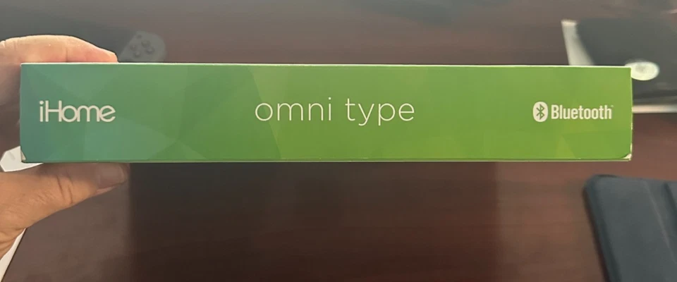 Ihome Keyboard Case Omni Type For Ipad Air/2/3/4 Model ih-ip2140b - Brand New - Image 4 of 4