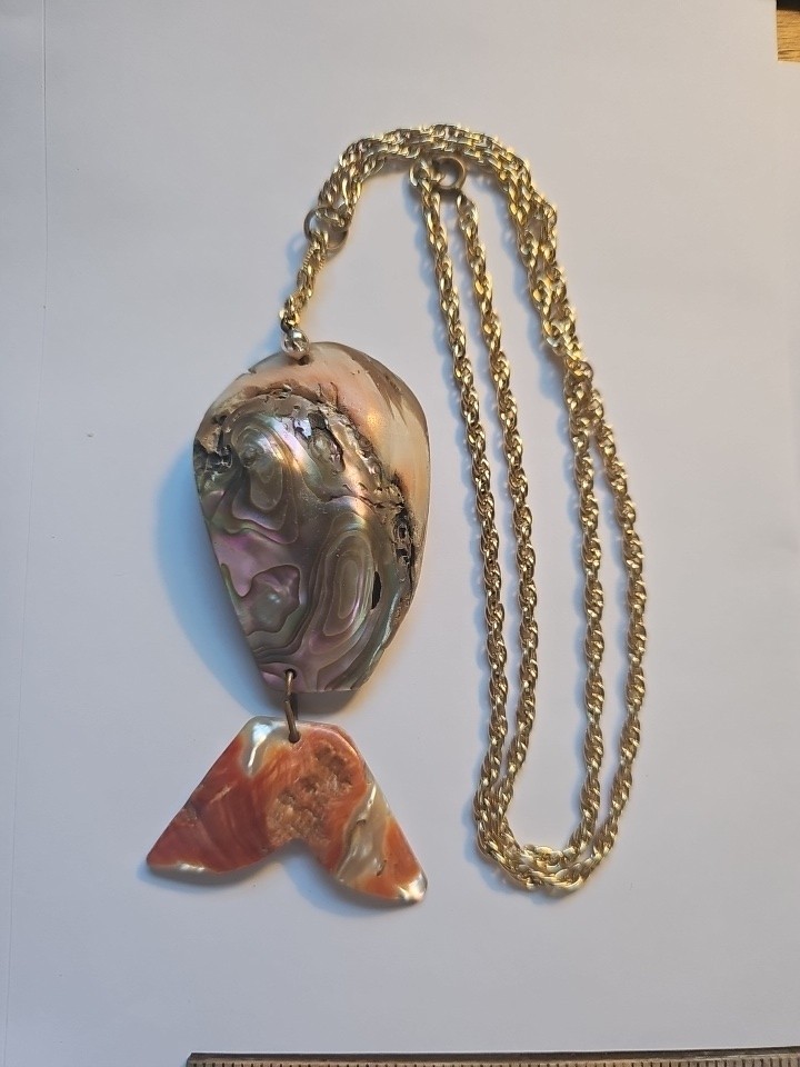 Vintage Abalone Shell Fish Shaped Statement Neckl… - image 2