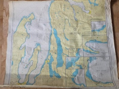 1972 NOAA NAUTICAL MAP CHART 32'' X 36'' GRAND TRAVERSE BAY AREA CUT OFF AT TOP
